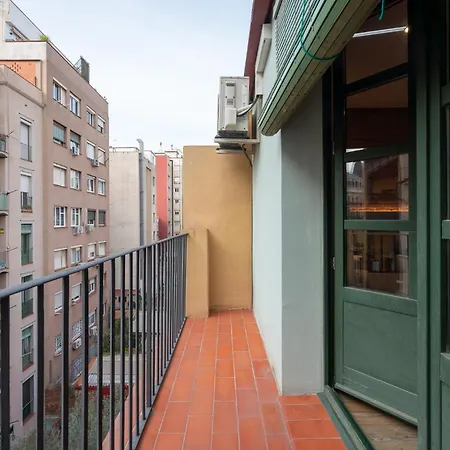 Ola Living Batllo Apartment Barcelona